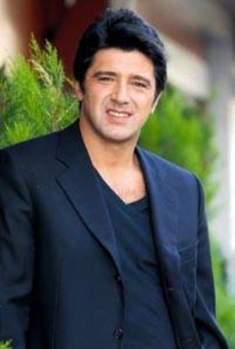 Ünlülerin çömezlik halleri 11