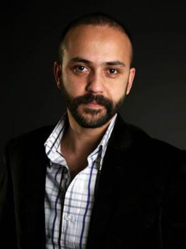 Ünlülerin çömezlik halleri 34