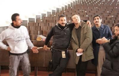 'Öyle Bir Geçer Zaman Ki' setinden 32