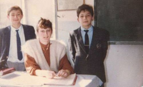 Ünlülerin çocukluk halleri 14