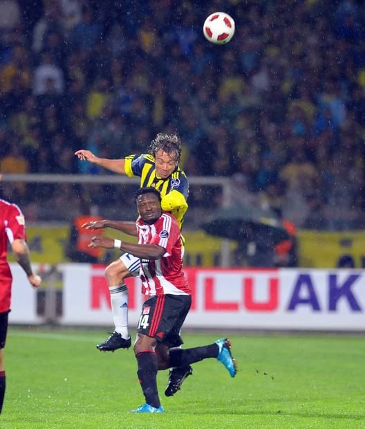 ŞAMPİYON FENERBAHÇE.. 100