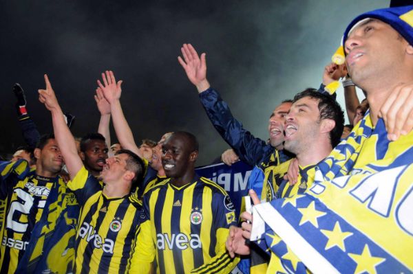 ŞAMPİYON FENERBAHÇE.. 4