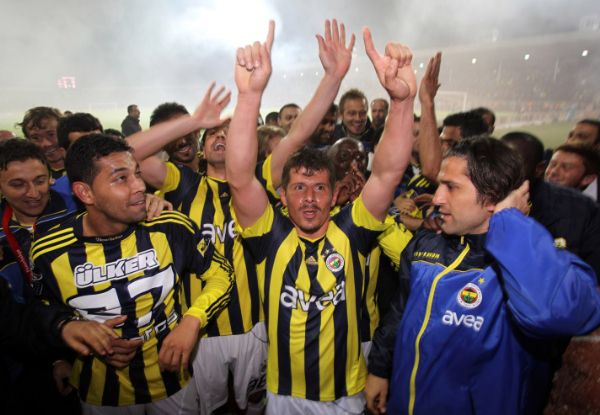 ŞAMPİYON FENERBAHÇE.. 46