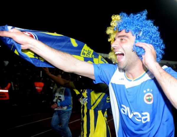 ŞAMPİYON FENERBAHÇE.. 62