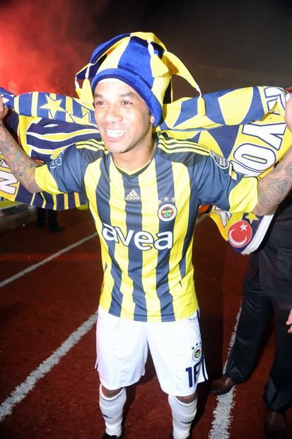 ŞAMPİYON FENERBAHÇE.. 65