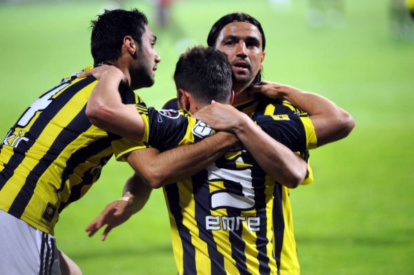 ŞAMPİYON FENERBAHÇE.. 71