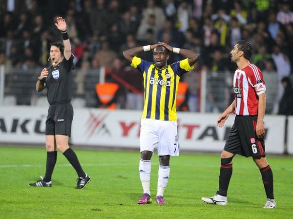 ŞAMPİYON FENERBAHÇE.. 95