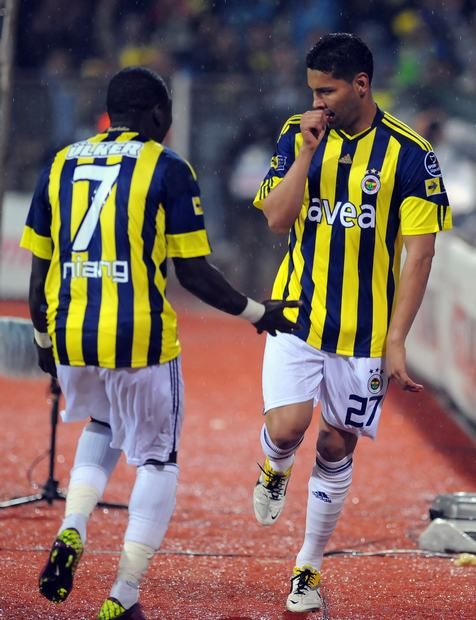 ŞAMPİYON FENERBAHÇE.. 97