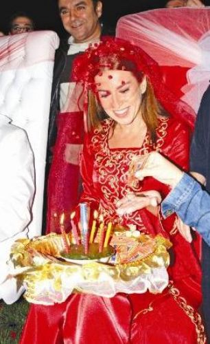 Böyle olur ünlülerin bekarlığa vedası 49