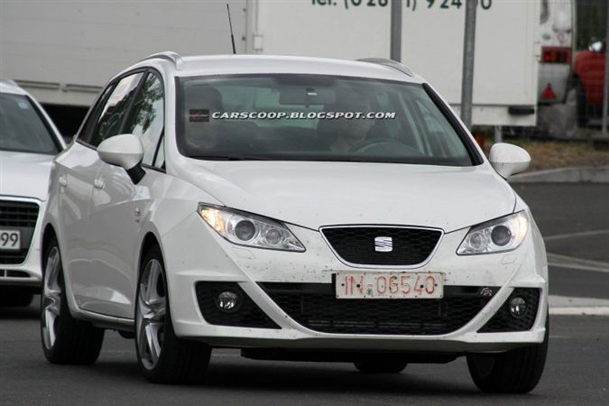 Seat Ibiza ST FR yakalandı! 1