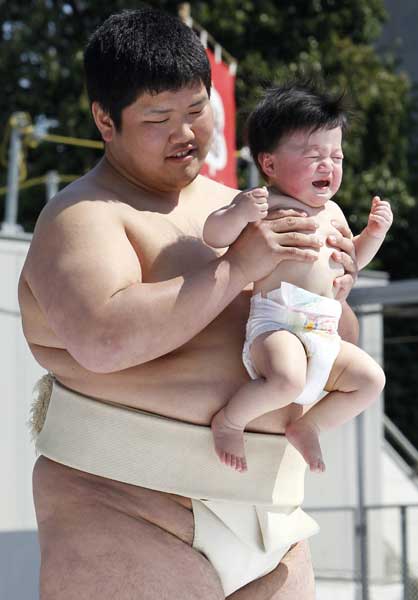 Ağlayan Sumo! 17
