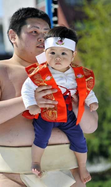 Ağlayan Sumo! 3