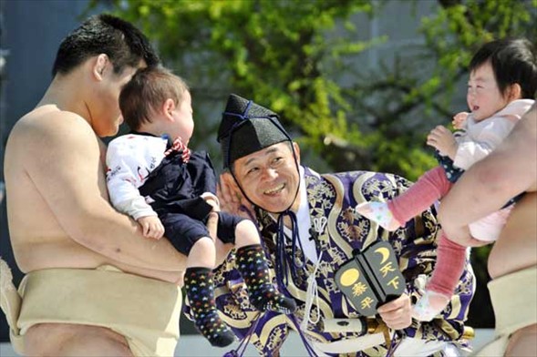 Ağlayan Sumo! 5