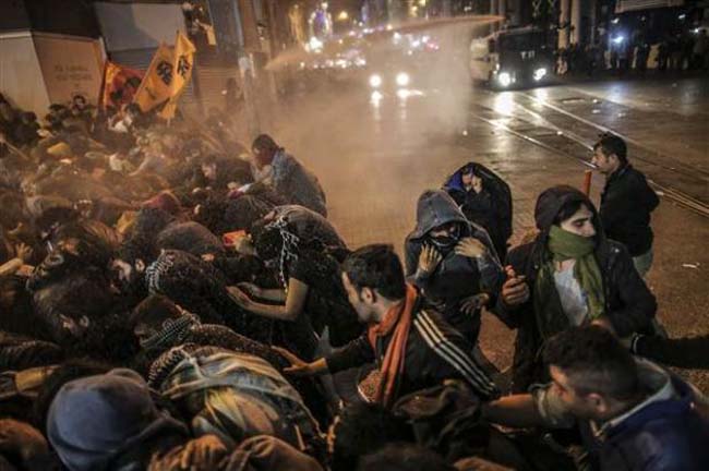 Dünya Türkiye'deki olayları böyle gördü 50