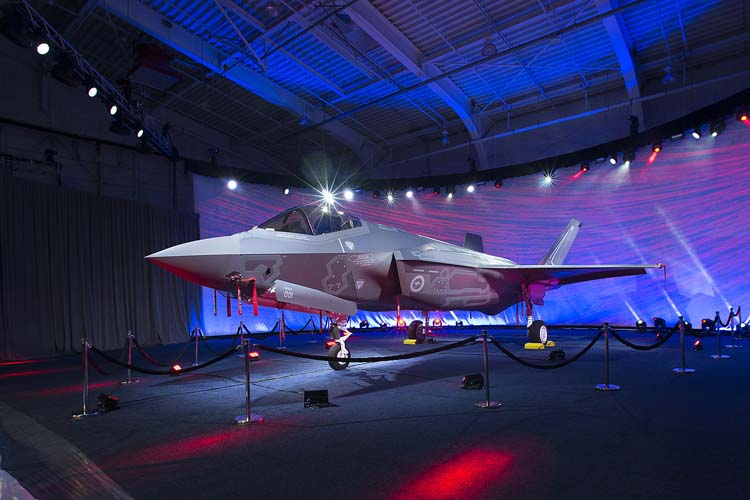 F-35 savaş uçakları görücüye çıktı 5