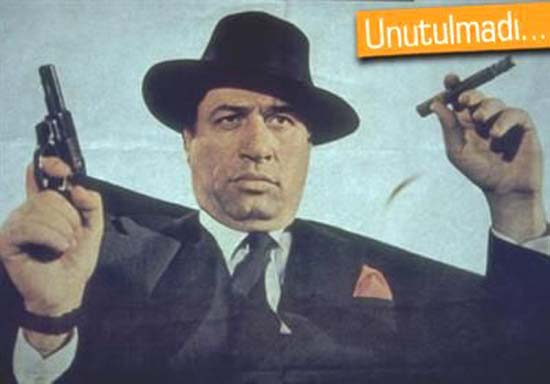 Kemal Sunal'ın unutulmaz sahneleri 48