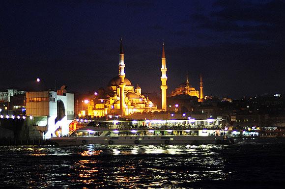 Reuters bu fotoğraflarla İstanbul'a çağırdı 3