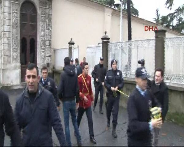 Dolmabahçe'de bomba alarmı! 2