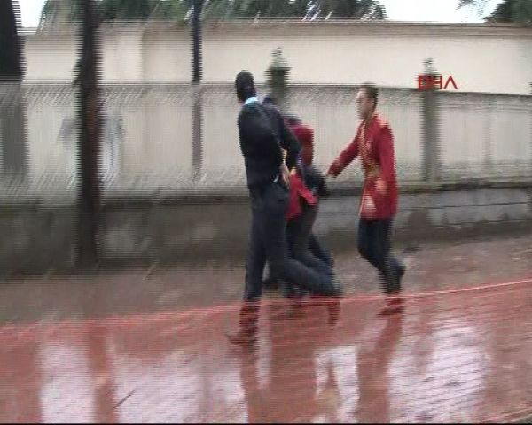 Dolmabahçe'de bomba alarmı! 4