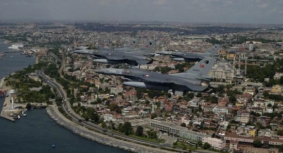 Savaş pilotlarının gözünden Türkiye 12