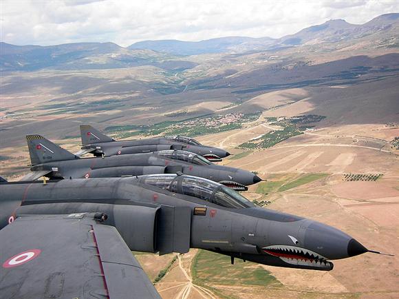 Savaş pilotlarının gözünden Türkiye 25