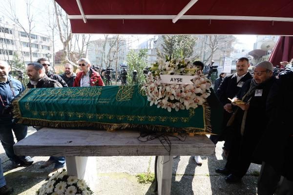 Usta yazar Yaşar Kemal son yolculuğuna uğurlandı 1