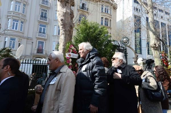 Usta yazar Yaşar Kemal son yolculuğuna uğurlandı 4