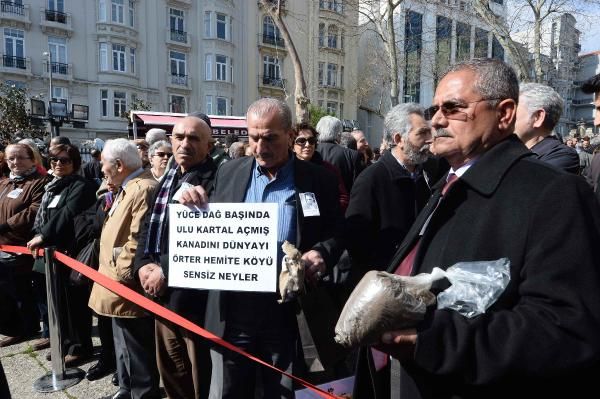 Usta yazar Yaşar Kemal son yolculuğuna uğurlandı 8