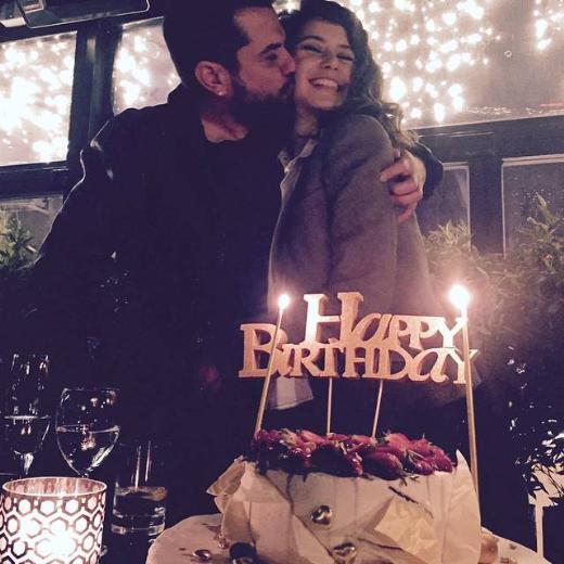 Kenan Doğulu'dan eşi Beren Saat'e doğum günü mesajı 3