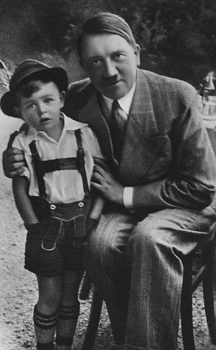 Hitler'in korkunç yüzü 1