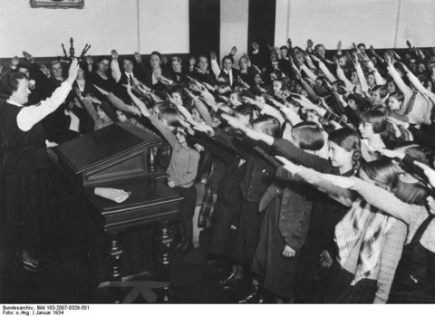 Hitler'in korkunç yüzü 7