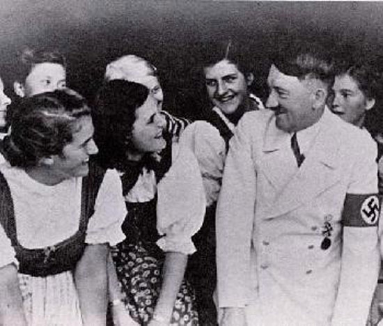 Hitler'in korkunç yüzü 8
