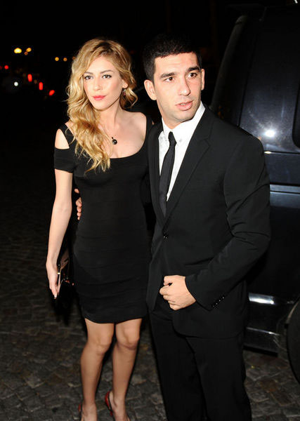 Sinem Kobal'a Arda Turan sorusu 7