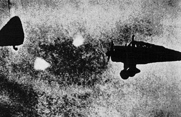 140 yıllık UFO görüntüleri şaşırtıyor 4
