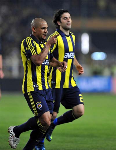 Roberto Carlos Fener'i uçurdu 7