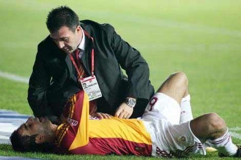 Arda Turan'ın kalp ritmi bozuldu 9