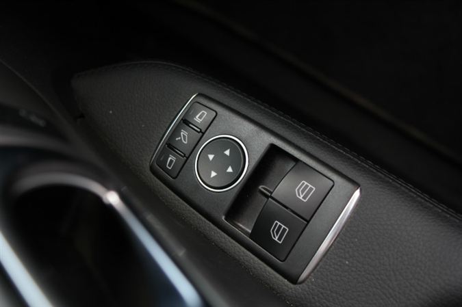 Mercedes SLK 200 Passion 23