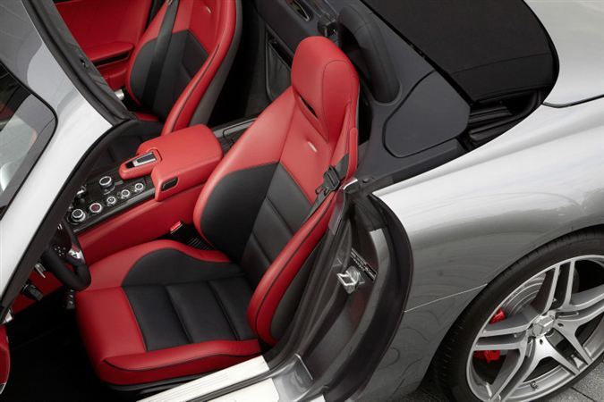 Mercedes SLS AMG Roadster 17
