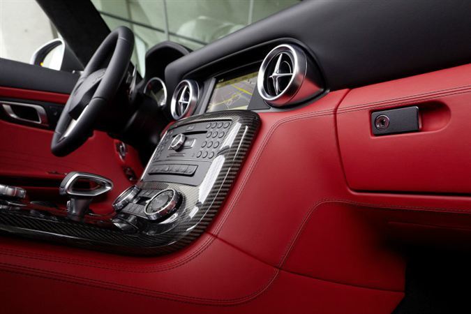Mercedes SLS AMG Roadster 18