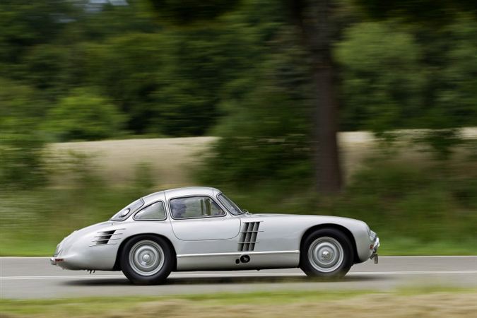 Mercedes SLS AMG Roadster 29