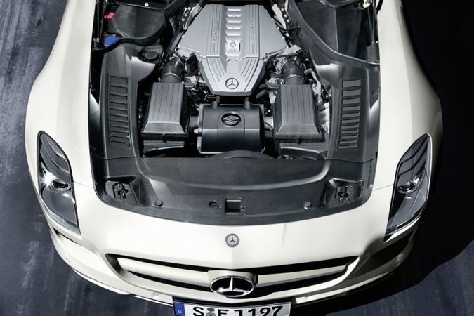 Mercedes SLS AMG Roadster 42
