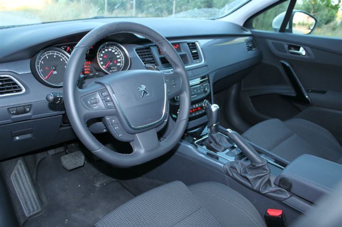 Peugeot 508 SW 1.6 THP Active 6