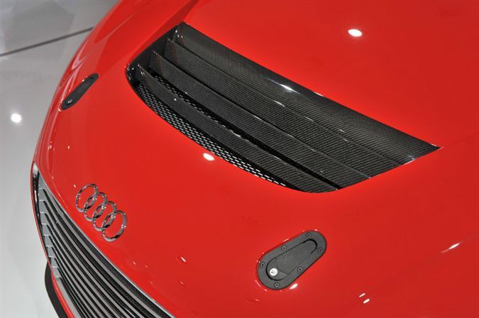 Audi R8 e-tron Prototip Frankfurt 2011 7