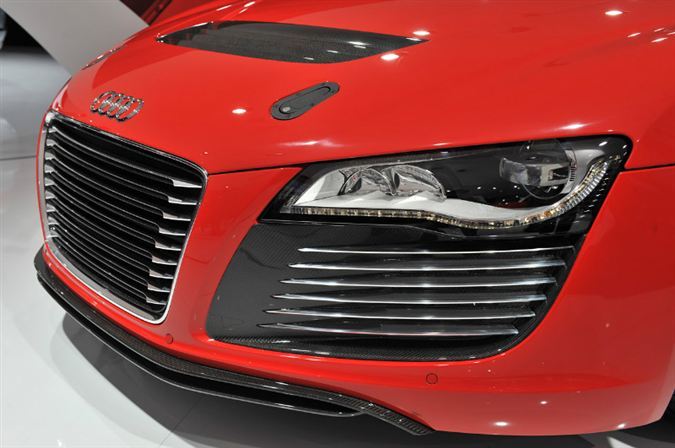Audi R8 e-tron Prototip Frankfurt 2011 9