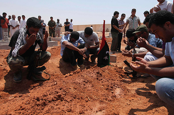 Libya's New Regime: The Fight for Gaddafi's Hometown 108