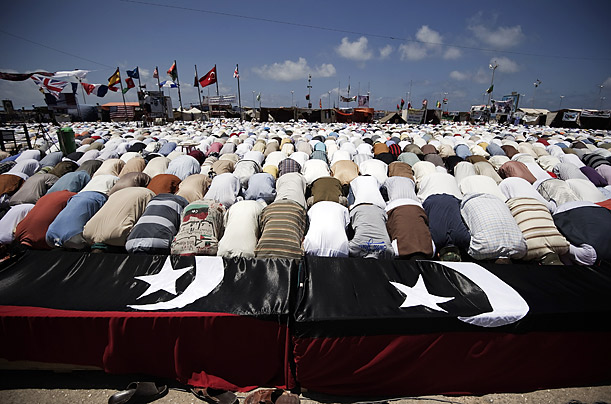 Libya's New Regime: The Fight for Gaddafi's Hometown 118