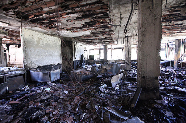 Libya's New Regime: The Fight for Gaddafi's Hometown 132