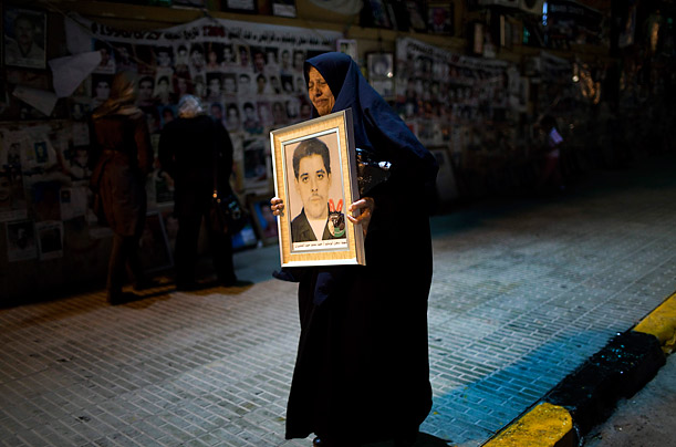Libya's New Regime: The Fight for Gaddafi's Hometown 134