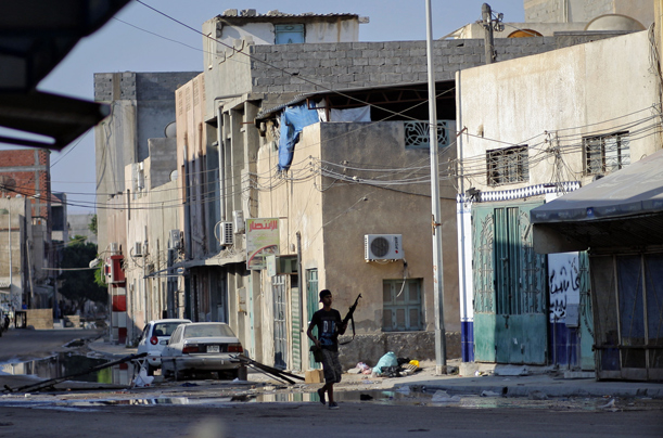Libya's New Regime: The Fight for Gaddafi's Hometown 88