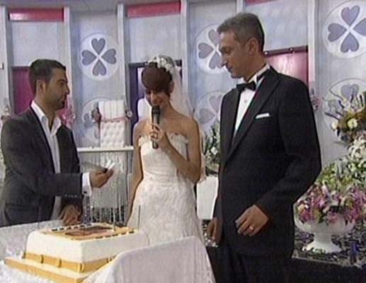 Esra Erol evlendi 34